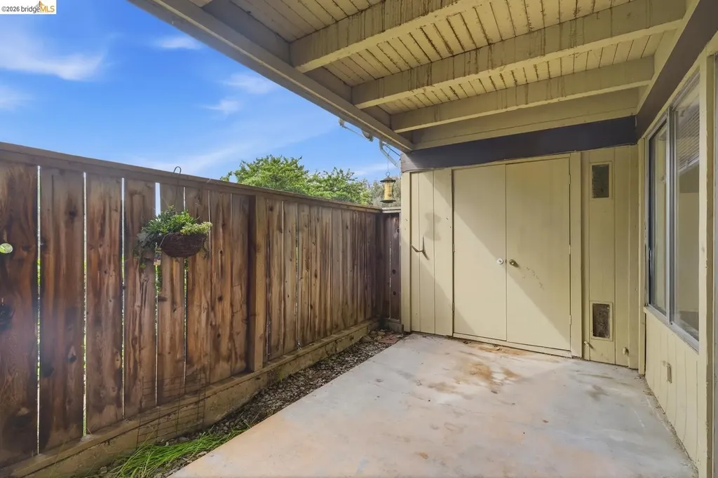 355 Parkview Terrace Vallejo CA 94589