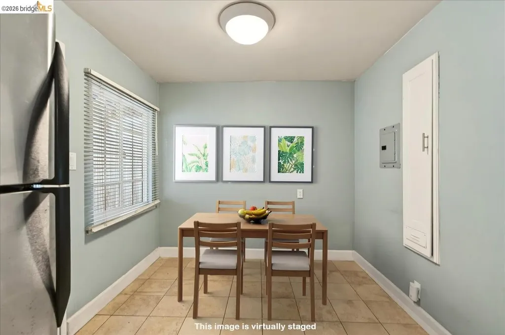 6386 Dana Street Oakland CA 94609