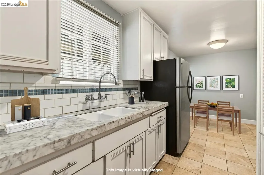 6386 Dana Street Oakland CA 94609
