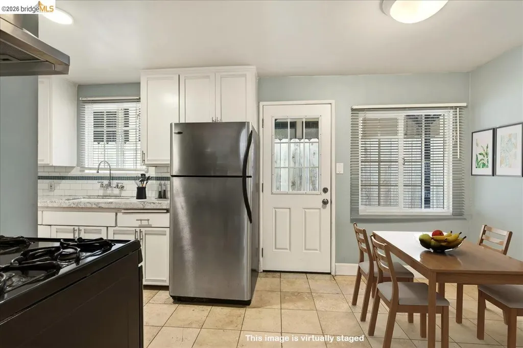 6386 Dana Street Oakland CA 94609