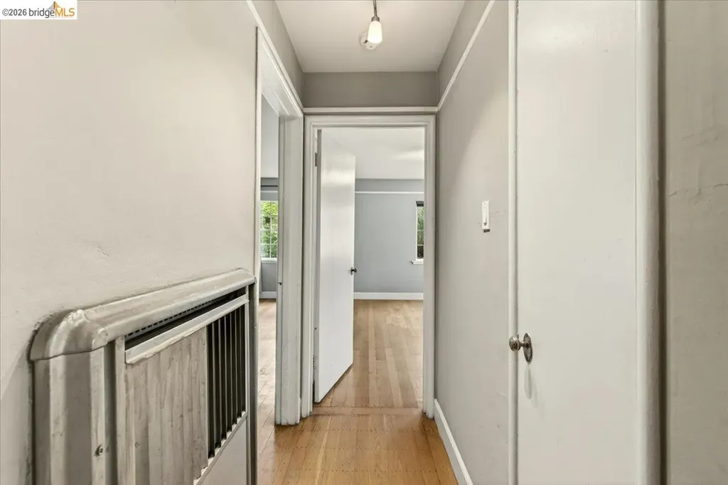 6386 Dana Street Oakland CA 94609