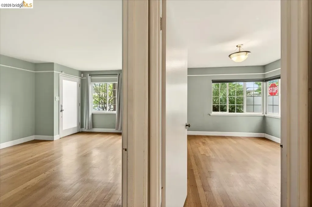6386 Dana Street Oakland CA 94609