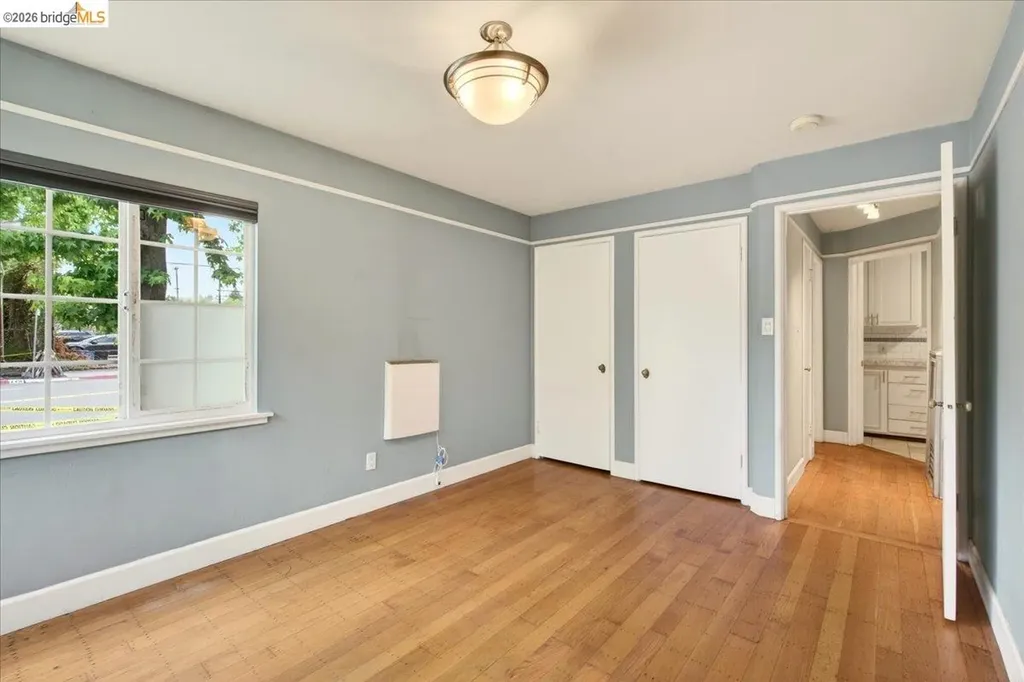 6386 Dana Street Oakland CA 94609