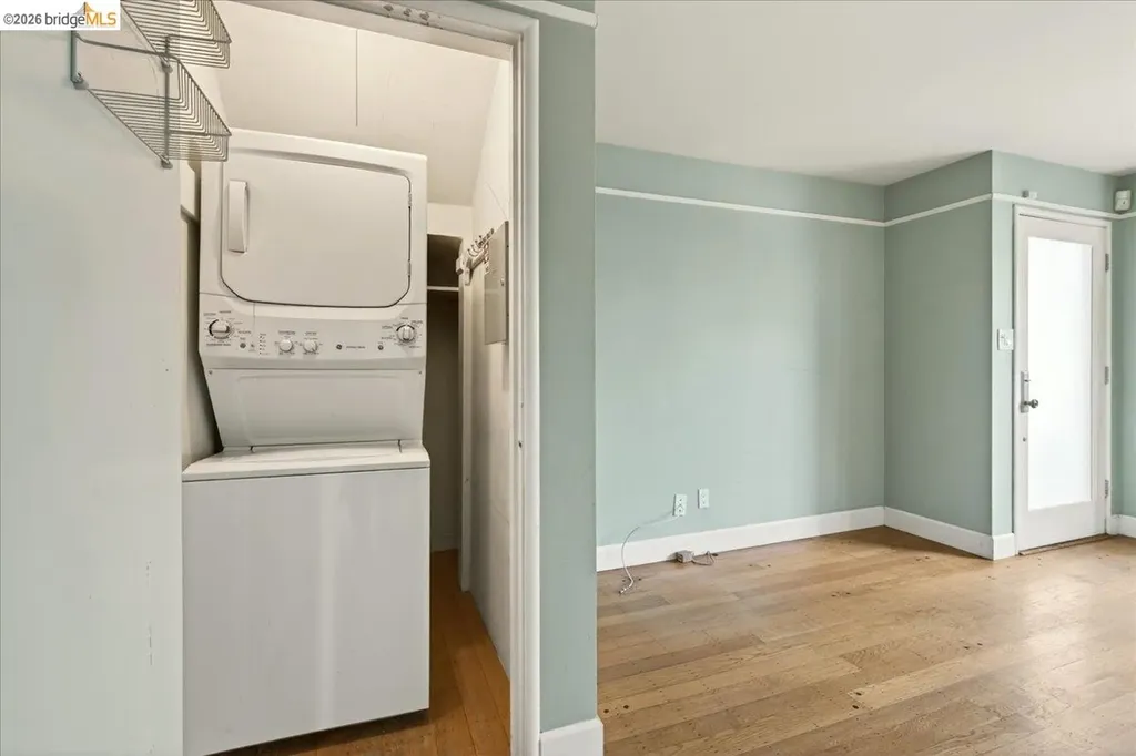 6386 Dana Street Oakland CA 94609