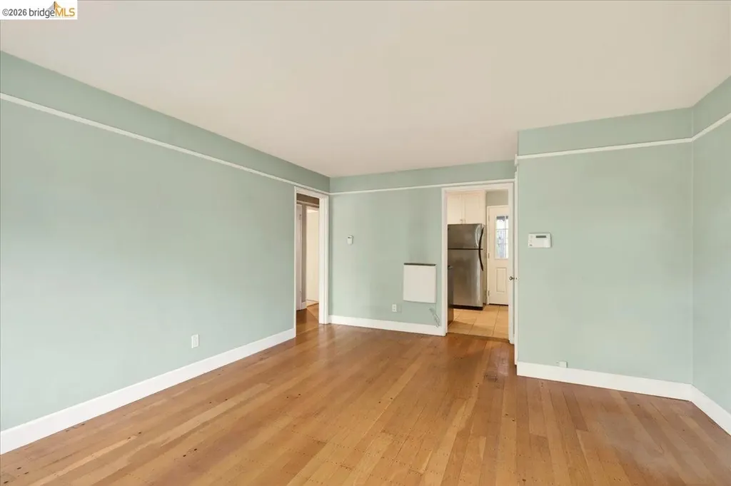 6386 Dana Street Oakland CA 94609