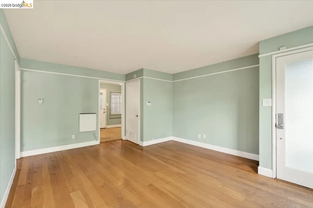 6386 Dana Street Oakland CA 94609