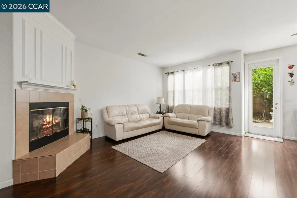 104 Kings Canyon Way Oakley CA 94561