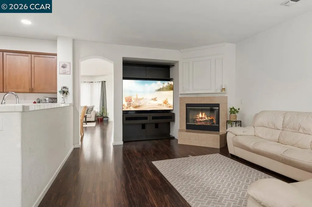 104 Kings Canyon Way Oakley CA 94561