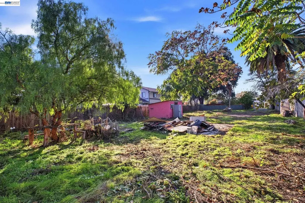 38016 Vallejo Street Fremont CA 94536