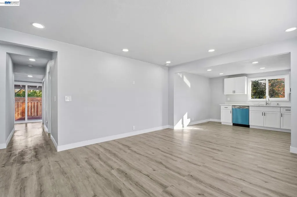 38016 Vallejo Street Fremont CA 94536