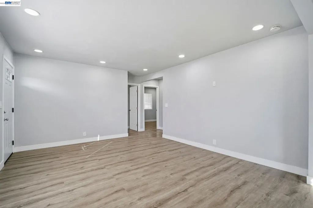 38016 Vallejo Street Fremont CA 94536