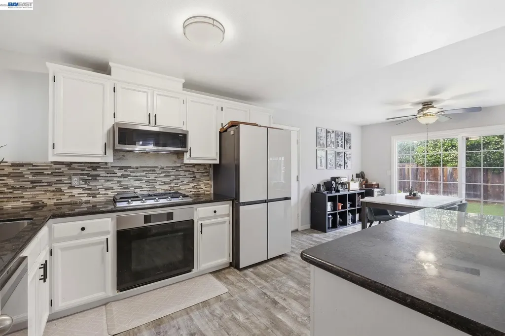 5616 Crestmont Avenue Livermore CA 94551