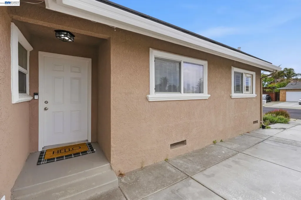 5616 Crestmont Avenue Livermore CA 94551