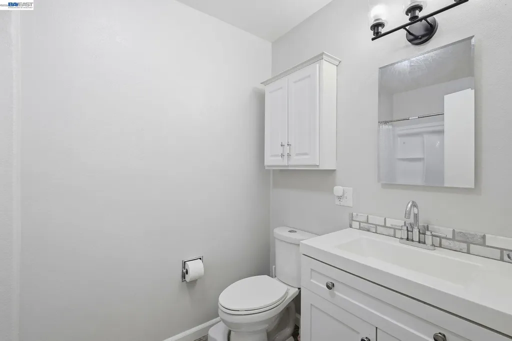 5616 Crestmont Avenue Livermore CA 94551