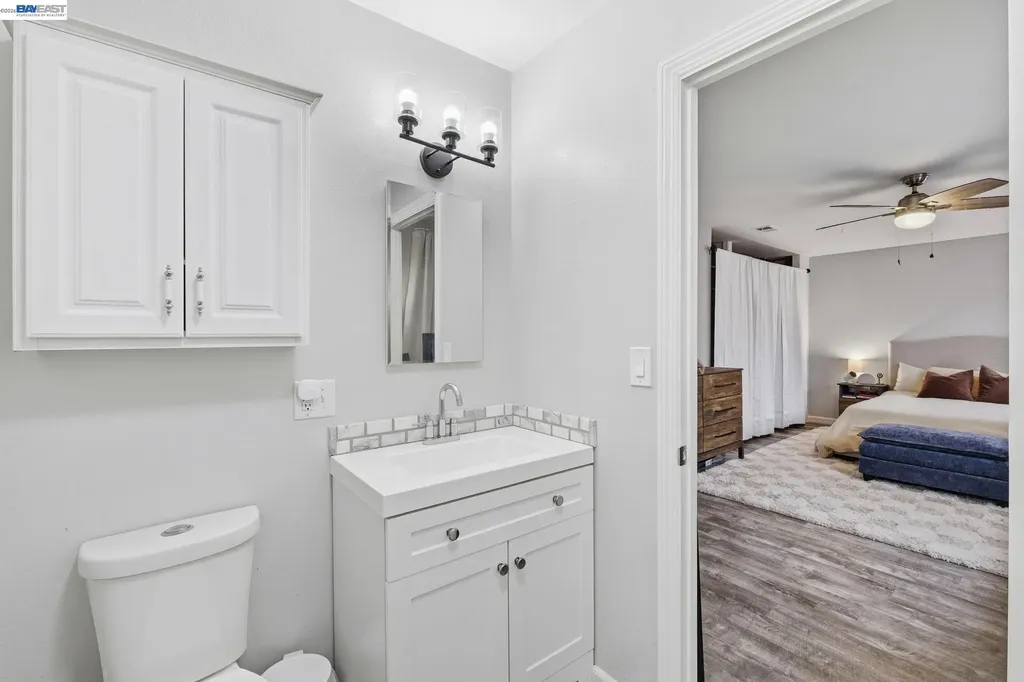 5616 Crestmont Avenue Livermore CA 94551