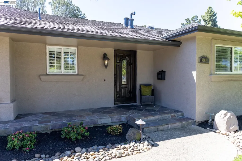 38631 Kimbro Street Fremont CA 94536
