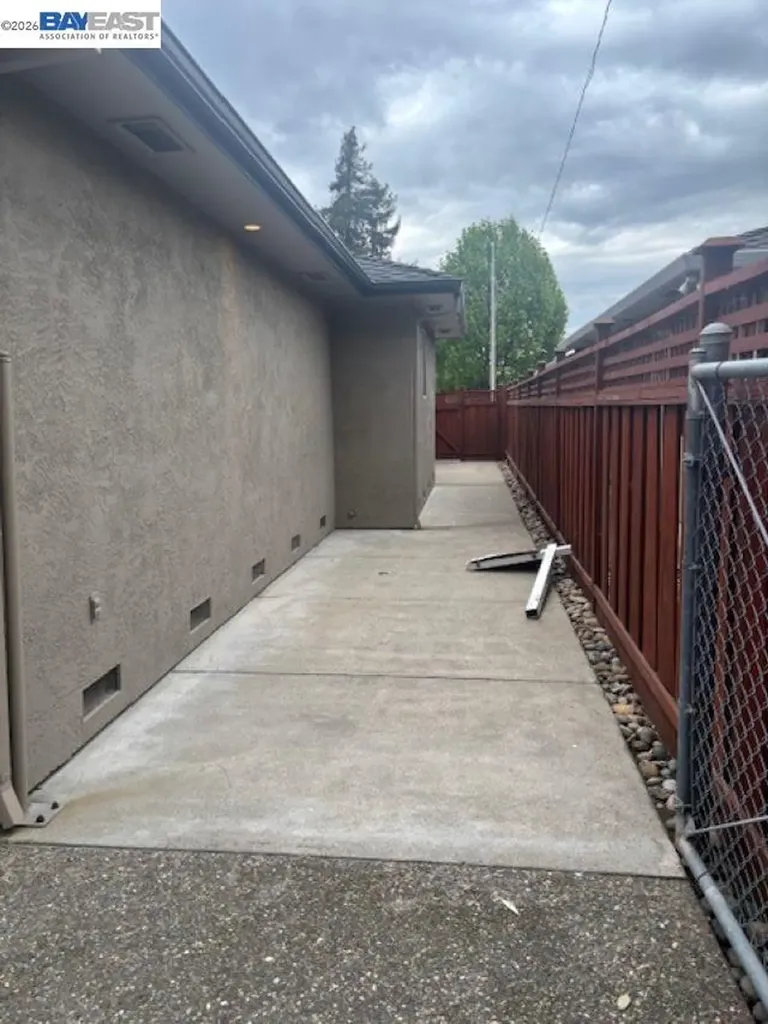 38631 Kimbro Street Fremont CA 94536