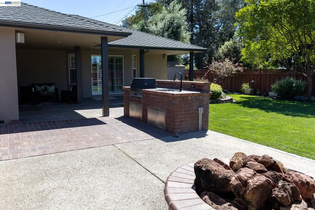 38631 Kimbro Street Fremont CA 94536