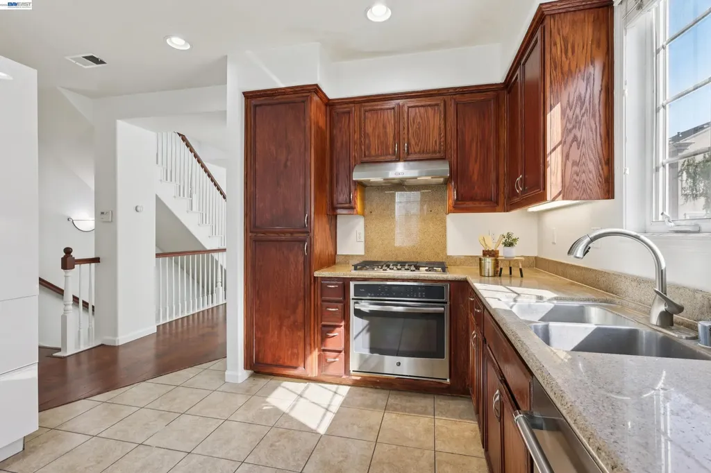 3613 Whitworth Drive Dublin CA 94568