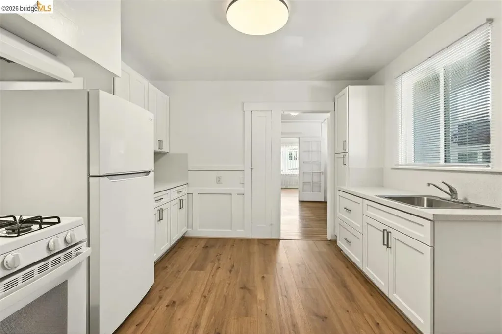 1070 Aileen Street Oakland CA 94608