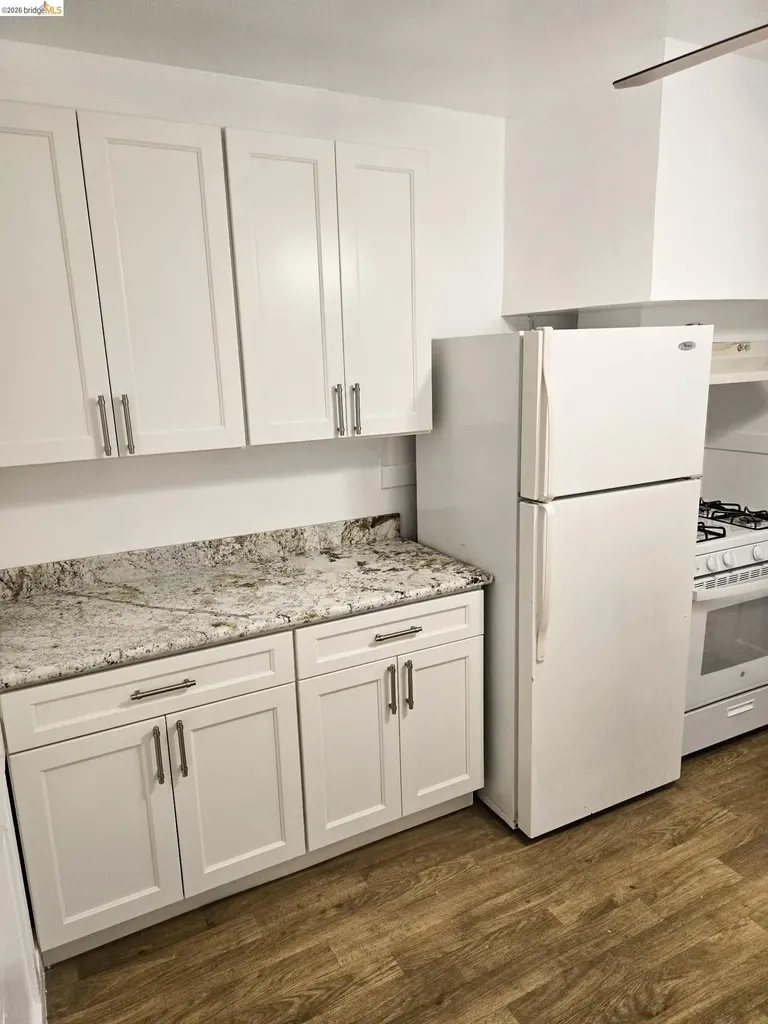 1070 Aileen Street Oakland CA 94608