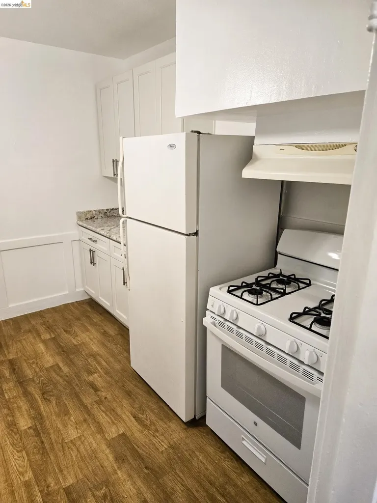 1070 Aileen Street Oakland CA 94608