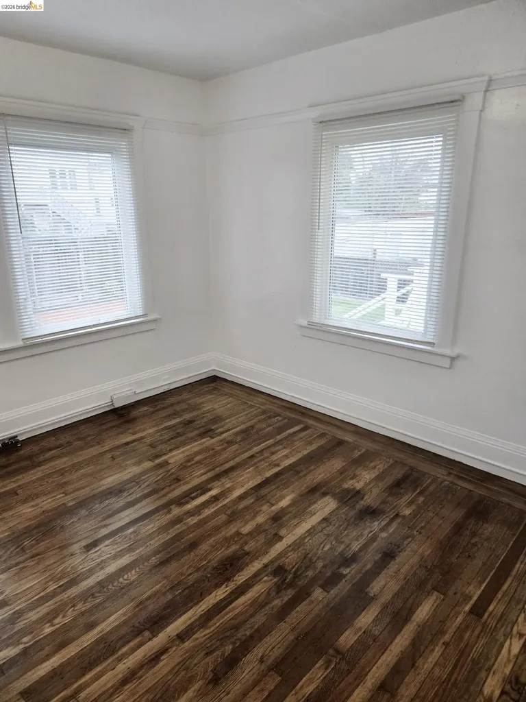 1070 Aileen Street Oakland CA 94608