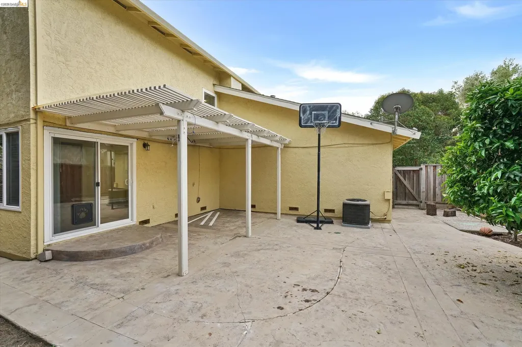 108 Castleton Court San Ramon CA 94583