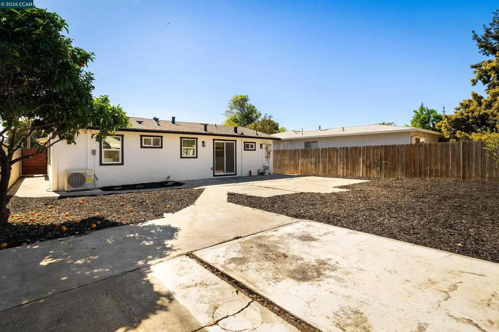33652 4th Street Union City CA 94587