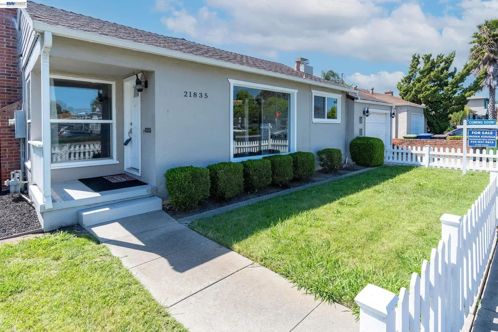 21835 Redwood Road Castro Valley CA 94546
