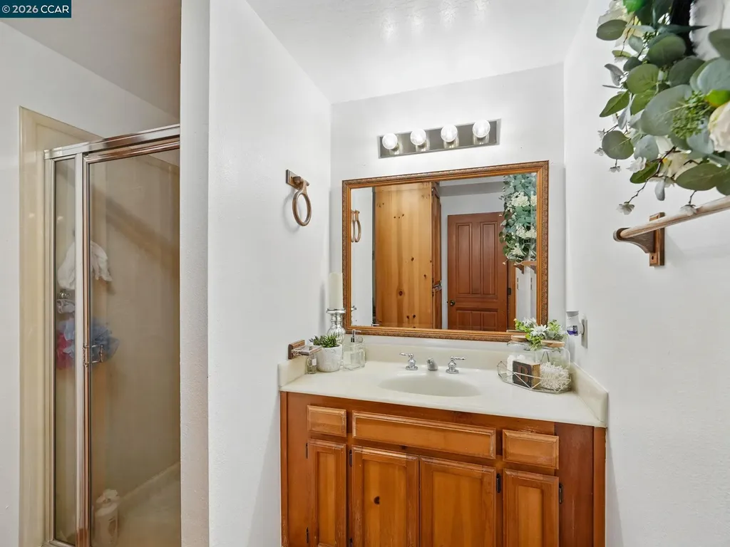2000 Curry Canyon Road Clayton CA 94517