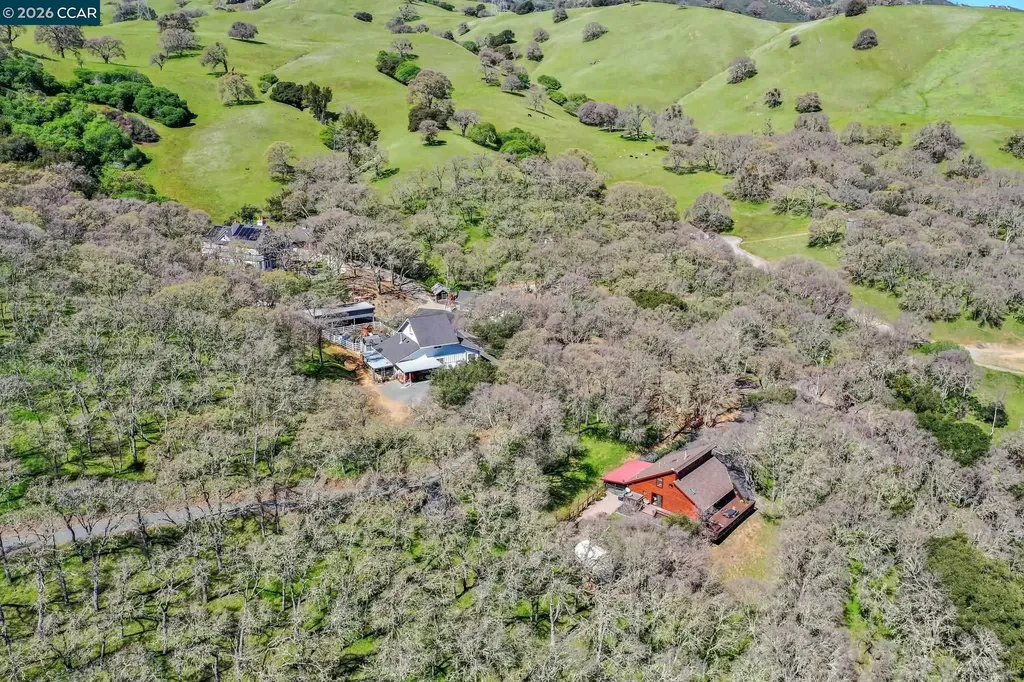 2000 Curry Canyon Road Clayton CA 94517