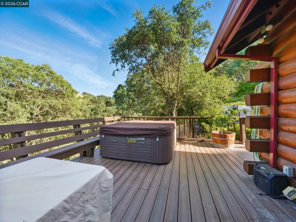 2000 Curry Canyon Road Clayton CA 94517