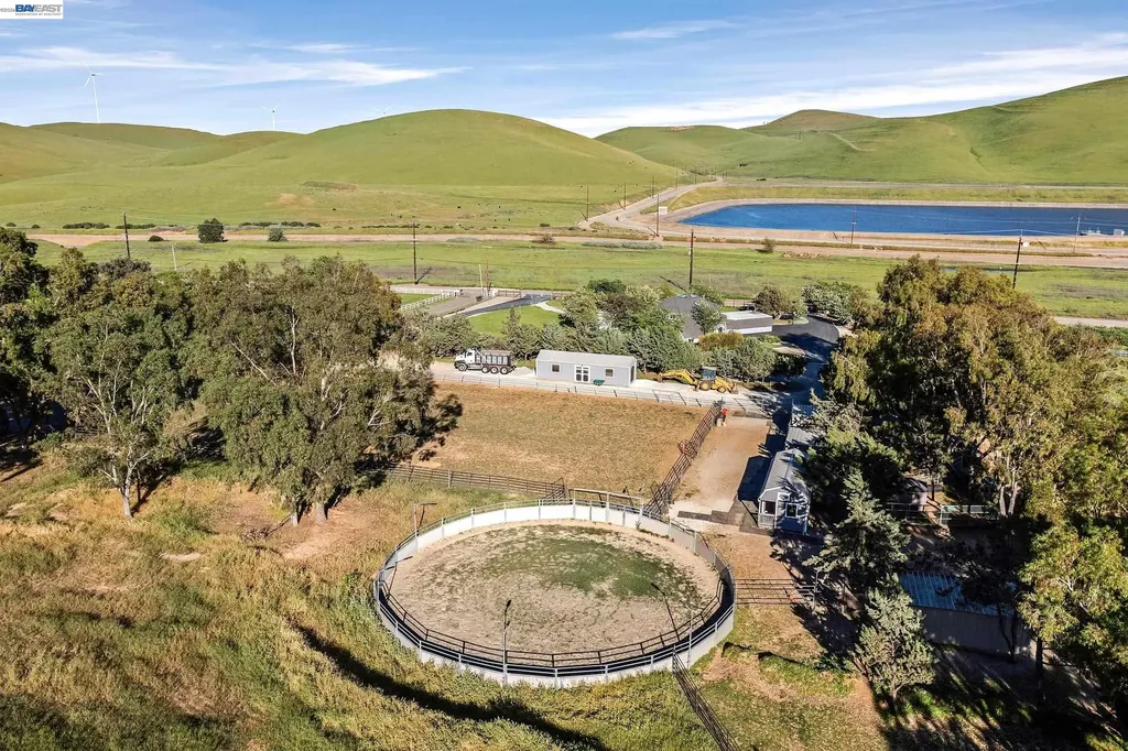 4002 Dyer Road Livermore CA 94551