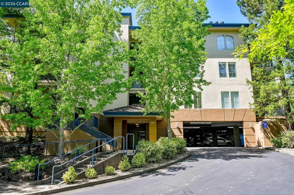 5920 Horsemans Canyon Walnut Creek CA 94595