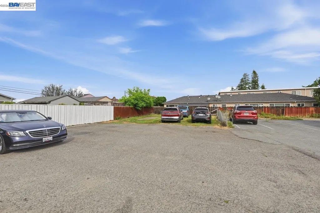 1617 Pacific Avenue San Leandro CA 94577