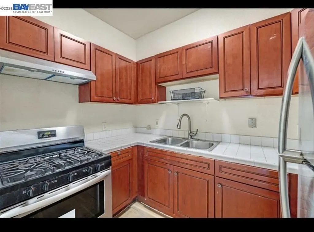 2422 24th Street Oakland CA 94601