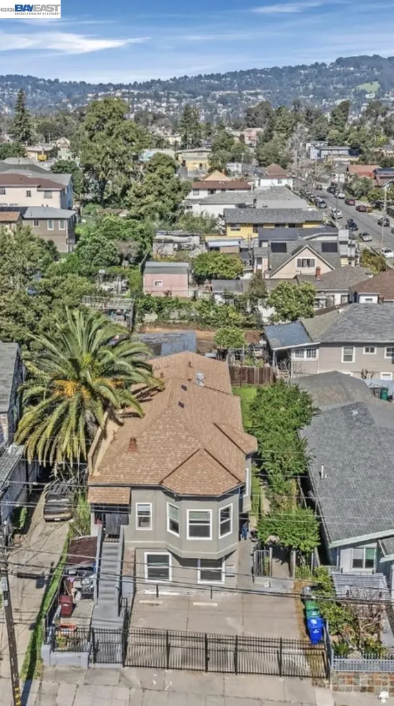 2422 24th Street Oakland CA 94601