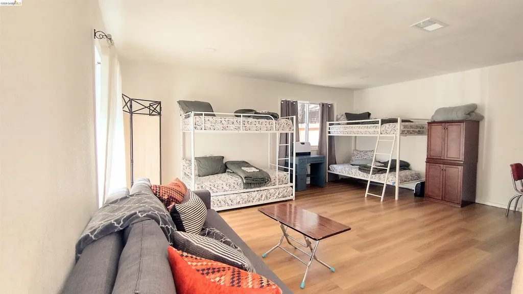 1098 4th Street South Lake Tahoe CA 96150
