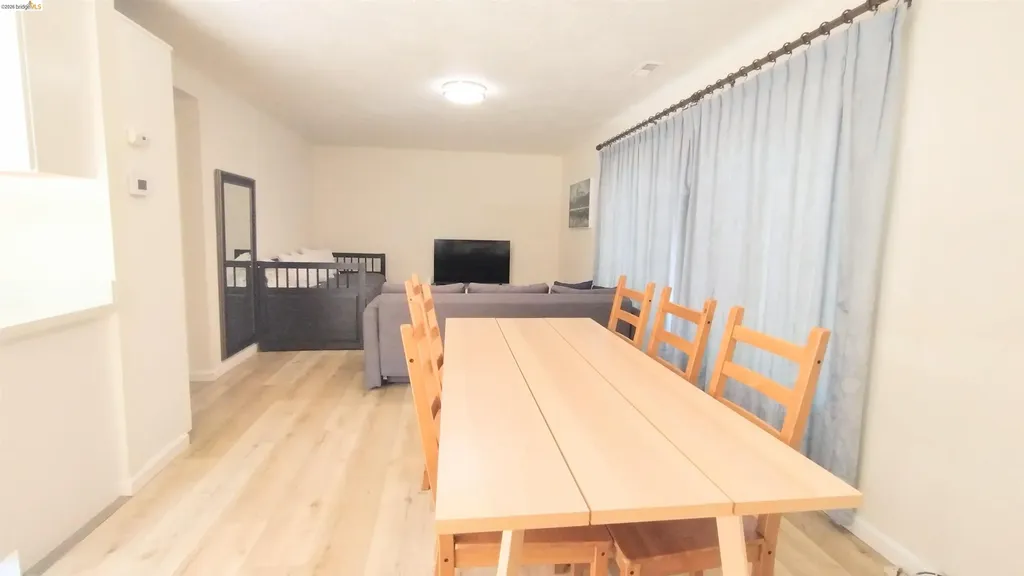 1098 4th Street South Lake Tahoe CA 96150