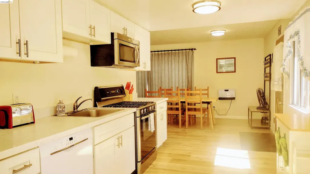1098 4th Street South Lake Tahoe CA 96150