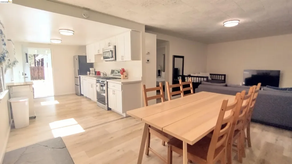 1098 4th Street South Lake Tahoe CA 96150