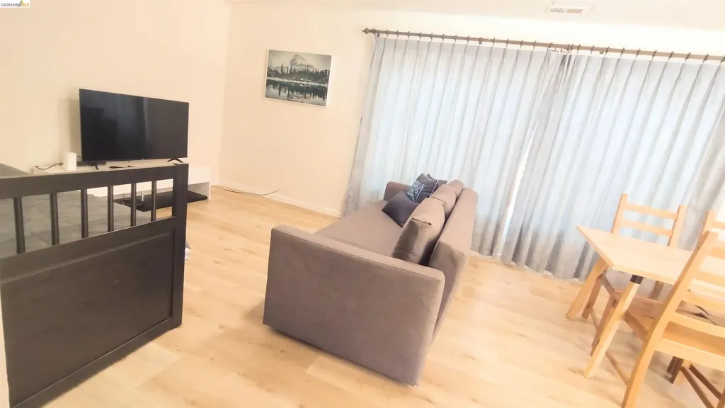 1098 4th Street South Lake Tahoe CA 96150
