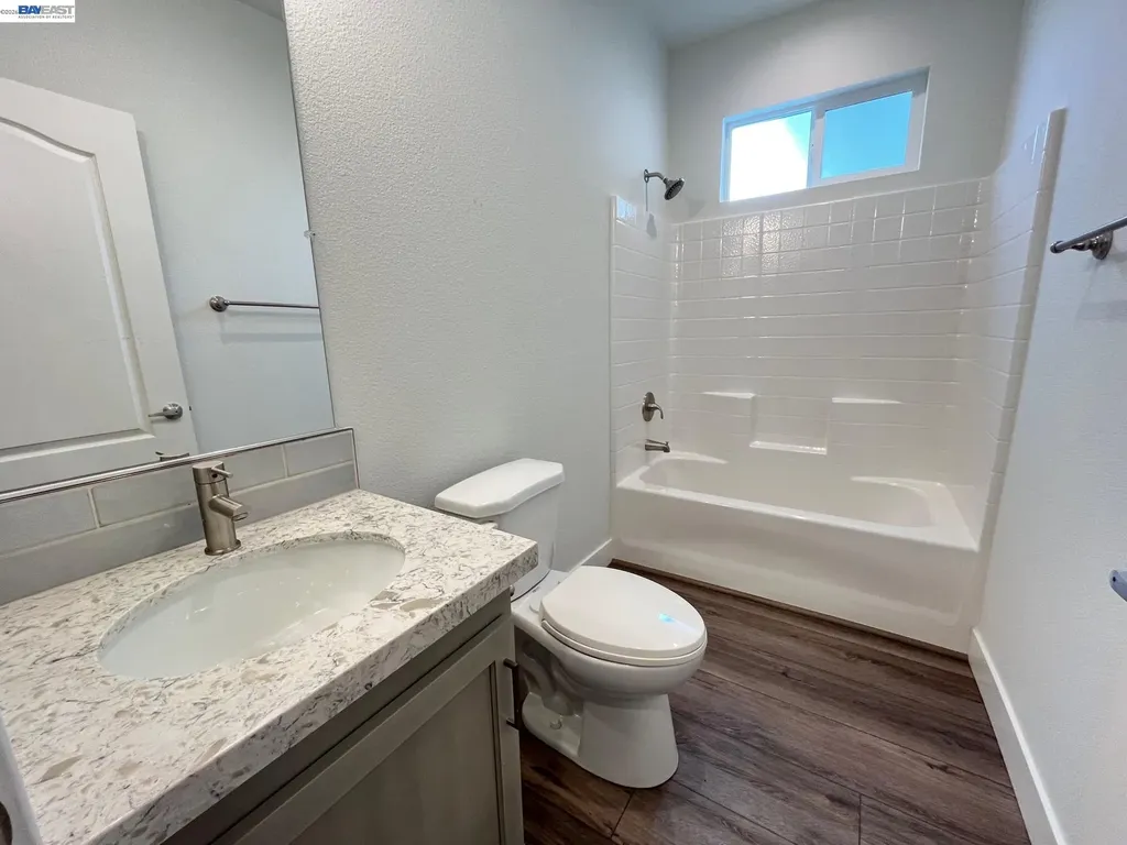 1422 Salamanca Avenue Hayward CA 94544