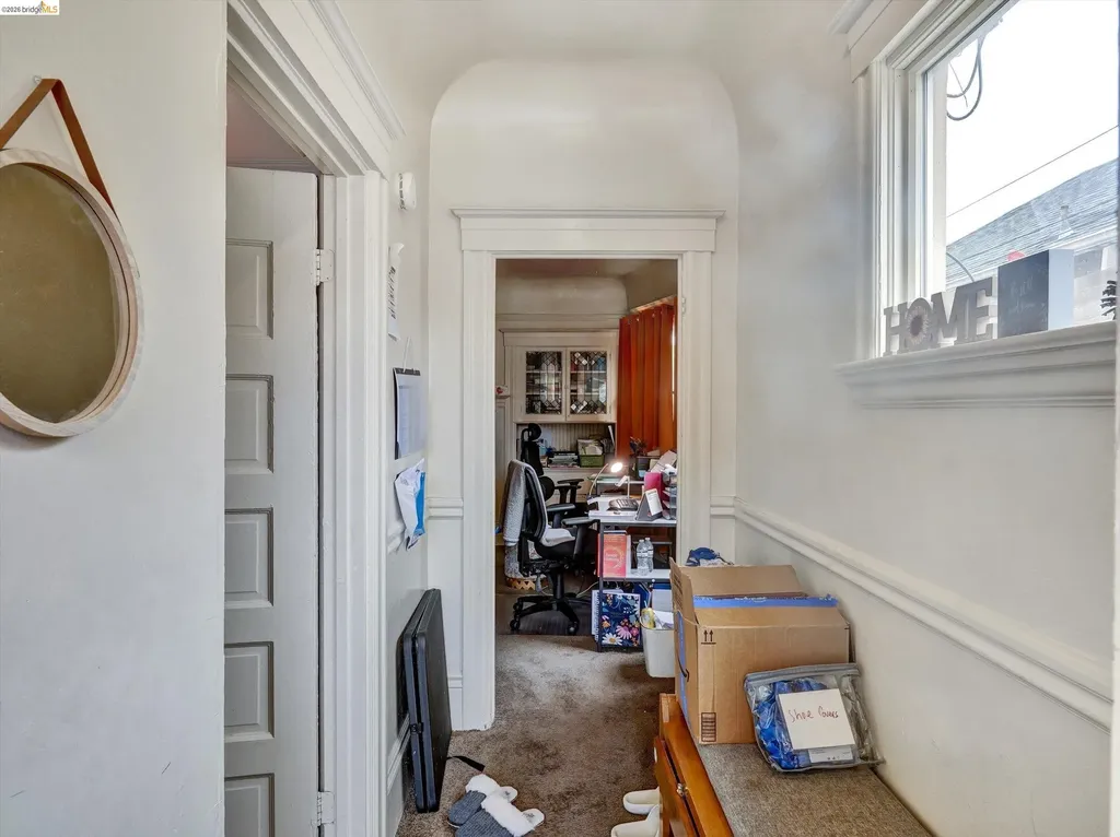 820 52nd Street Oakland CA 94608