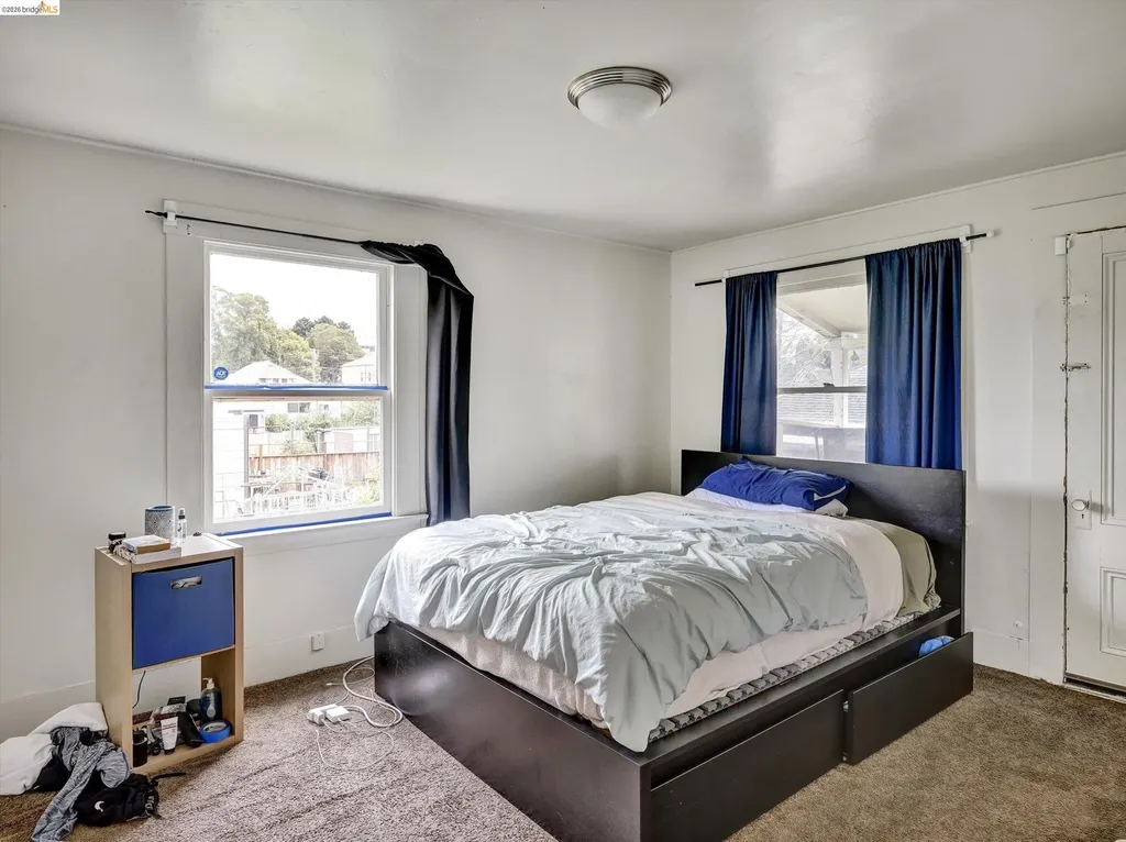 820 52nd Street Oakland CA 94608