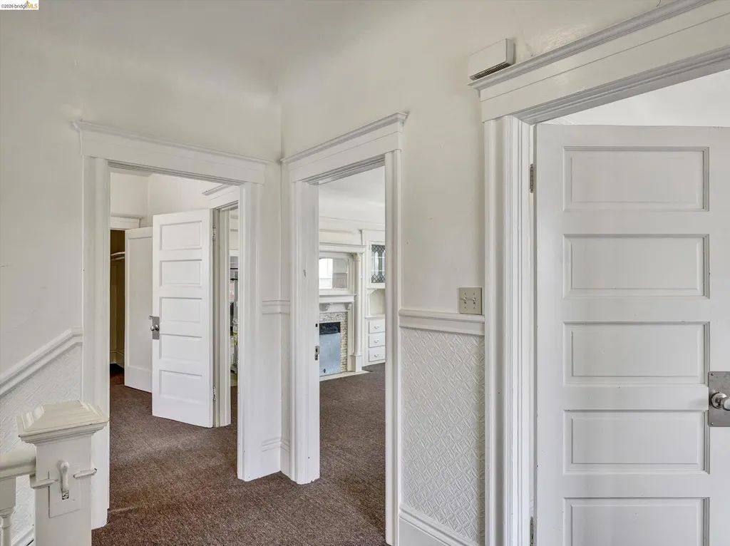 820 52nd Street Oakland CA 94608