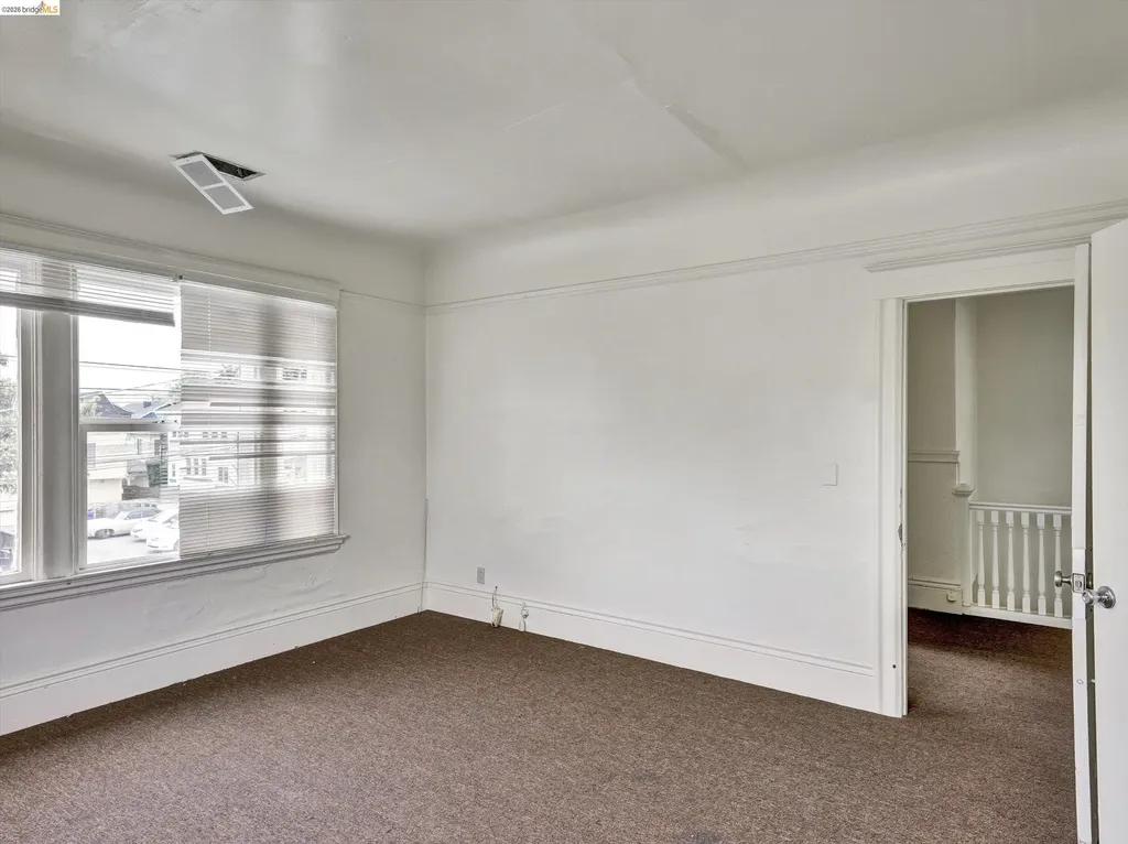 820 52nd Street Oakland CA 94608