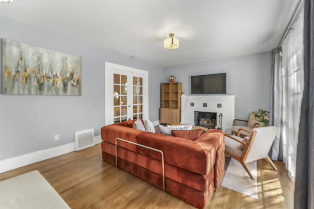 2421 Hilgard Avenue Berkeley CA 94709