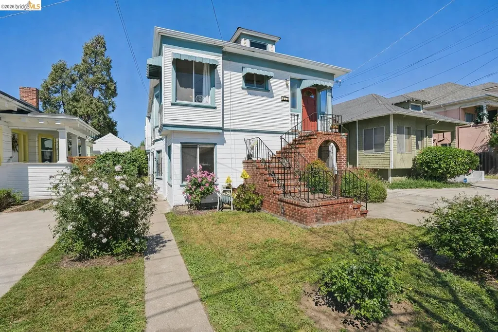 876-880 52nd Street Oakland CA 94608